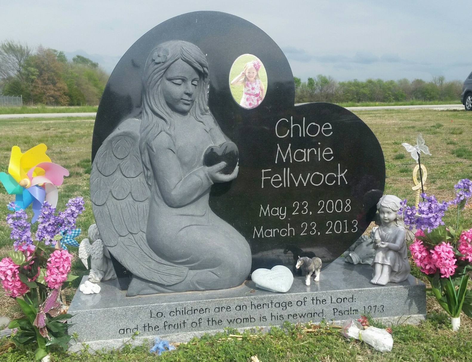 fellwock granite angel heart child grave headstone